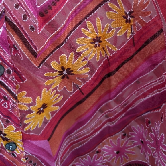 Choices Sheer Bright Pink Floral Button Down Top - 1X - Picture 8 of 8
